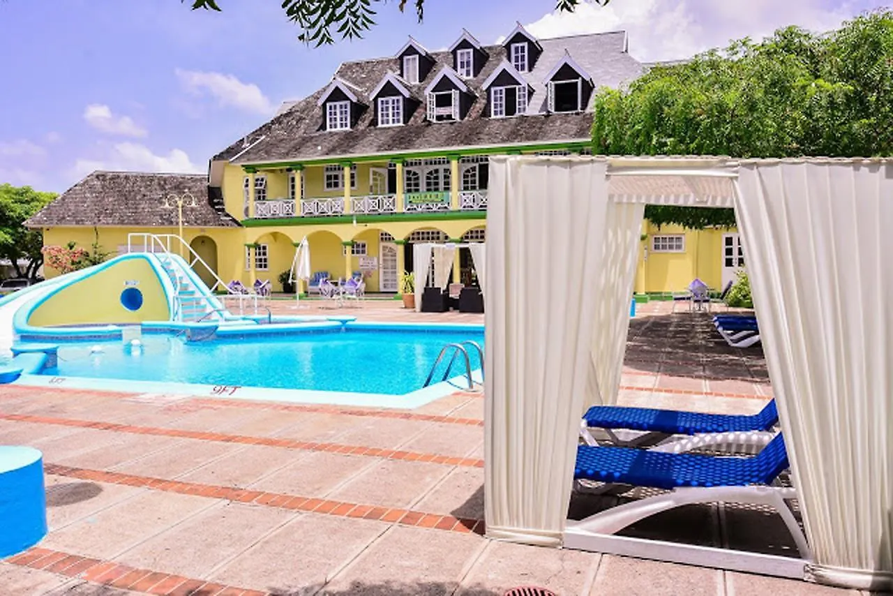 Coral Keys At Sandcastle Ocho Rios Apartment